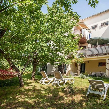 Apartment Regina Rovigno Esterno foto